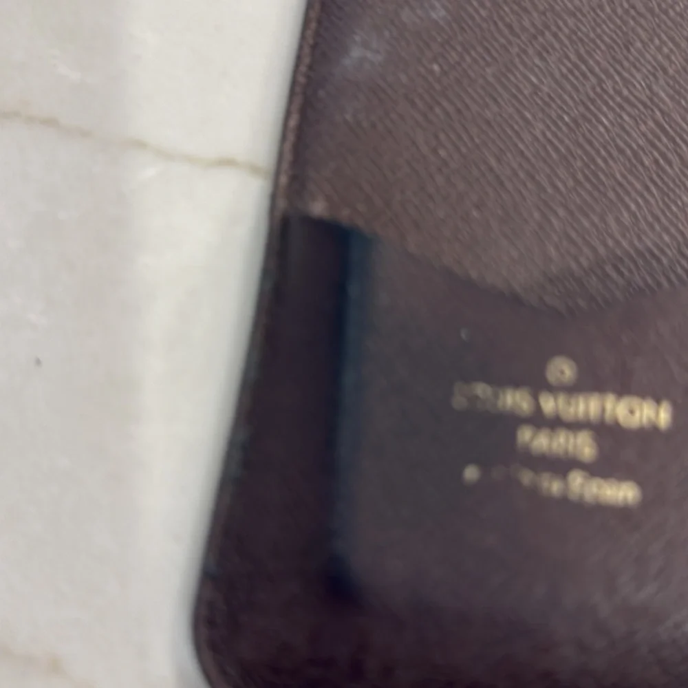 Authentic Louis Vuitton Folio I phone case